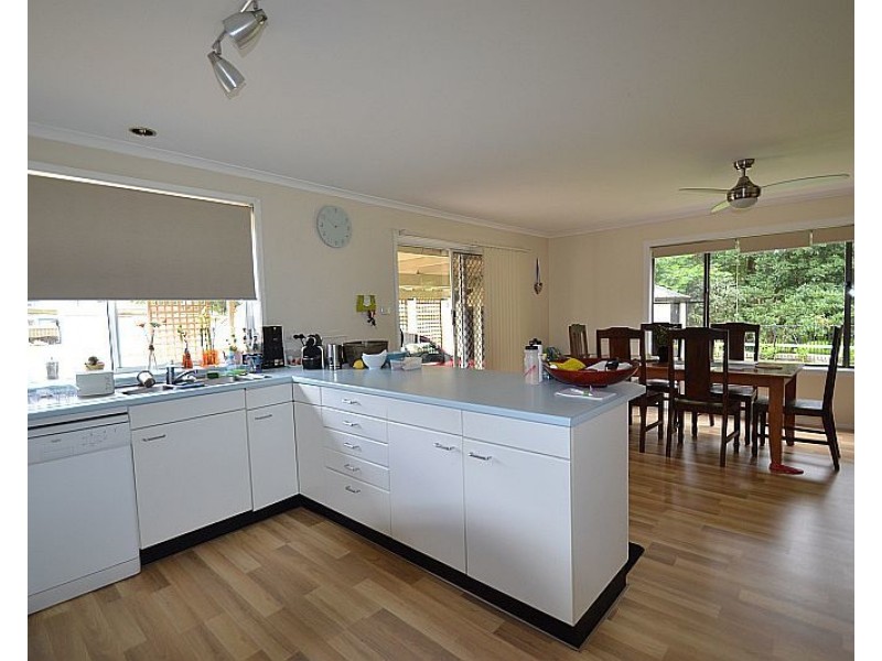 125 Jerry Bailey Road, Shoalhaven Heads NSW 2535