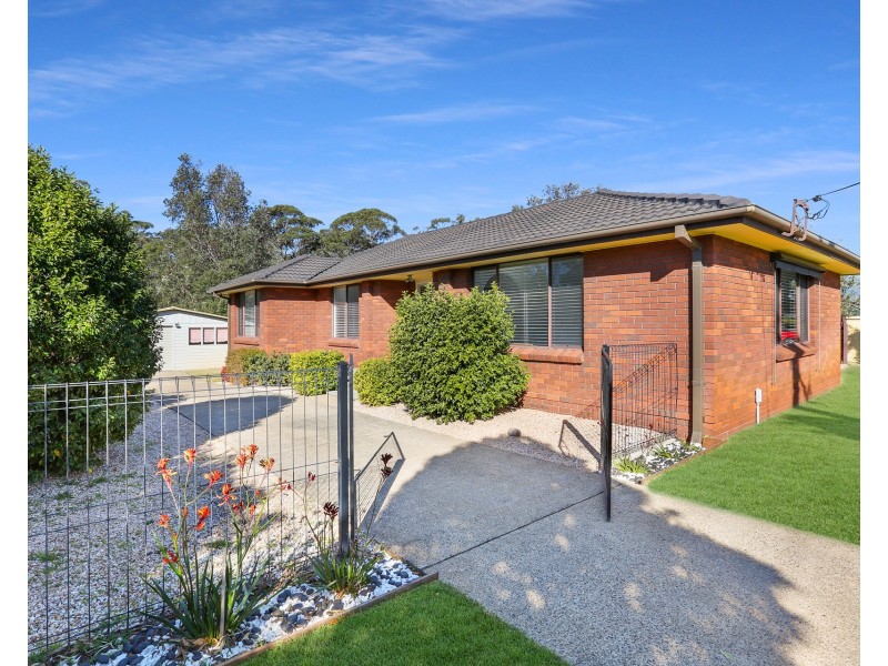 10 Mclay Avenue, Shoalhaven Heads NSW 2535