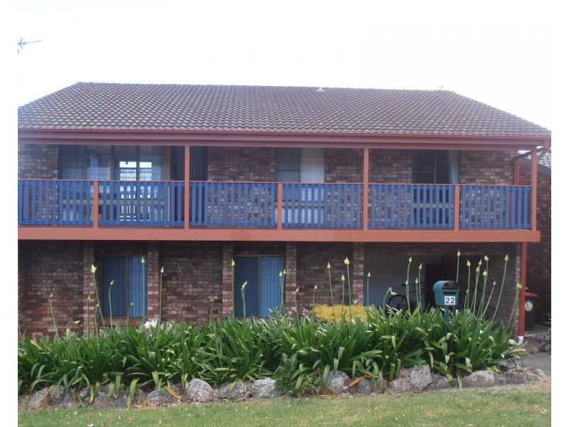 22 Anembo Crescent, Kiama Heights NSW 2533
