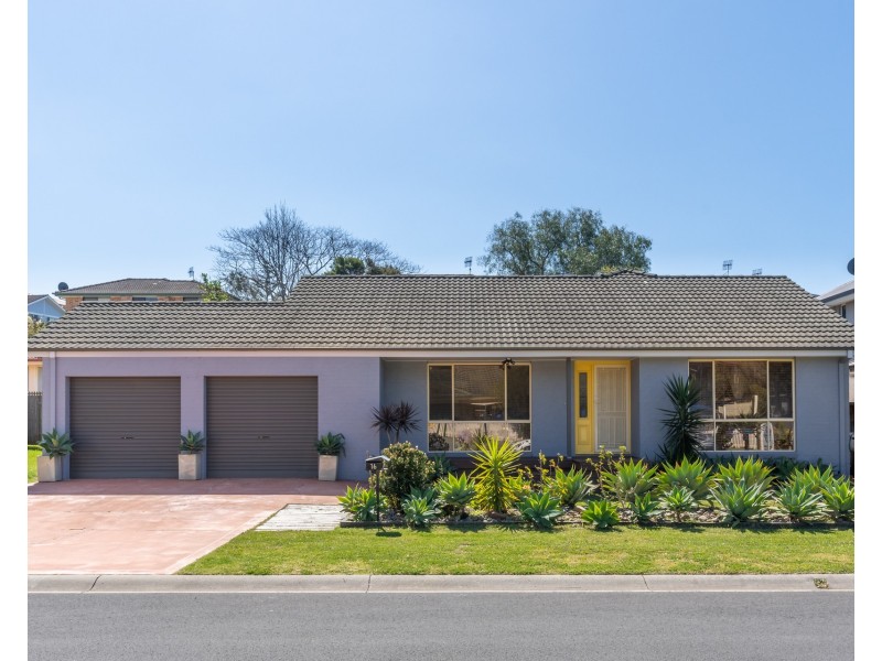 16 Burnett Avenue, Gerringong NSW 2534