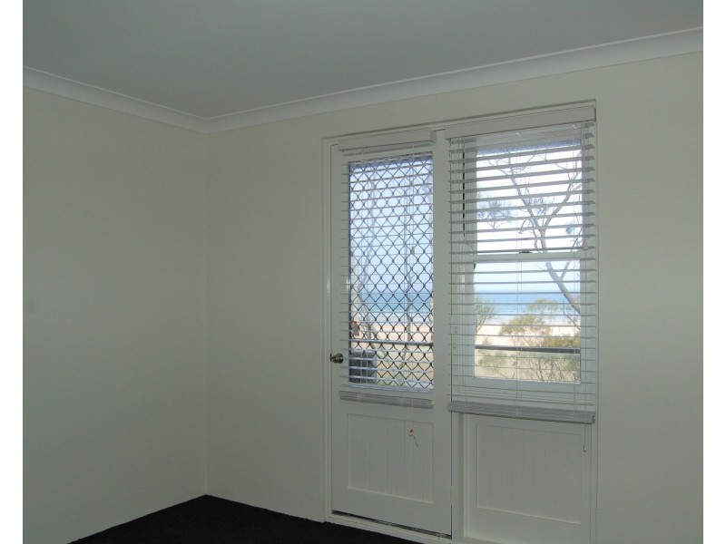 2/16 Stafford Street, Gerroa NSW 2534