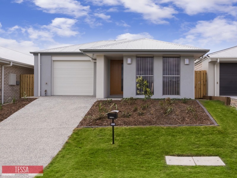 11 Macarthur St, Pimpama QLD 4209