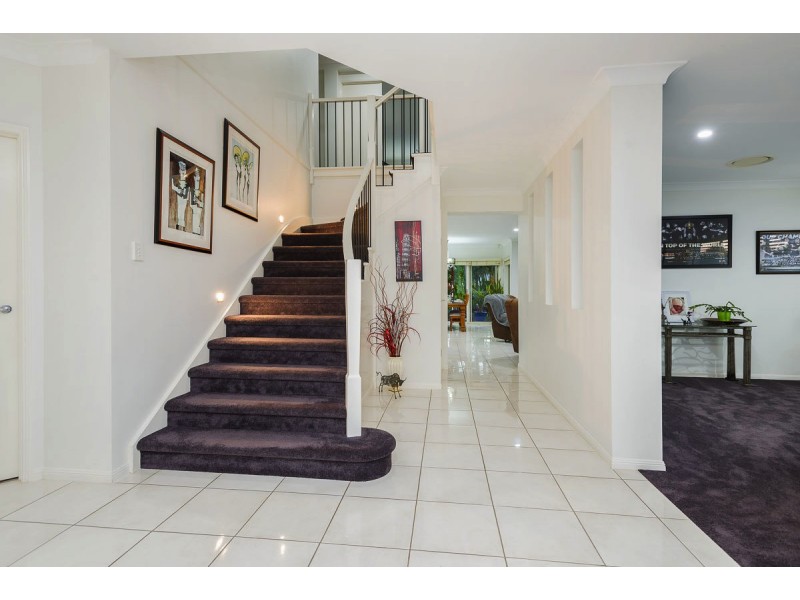 9 Heatherdale Dr, Upper Coomera QLD 4209