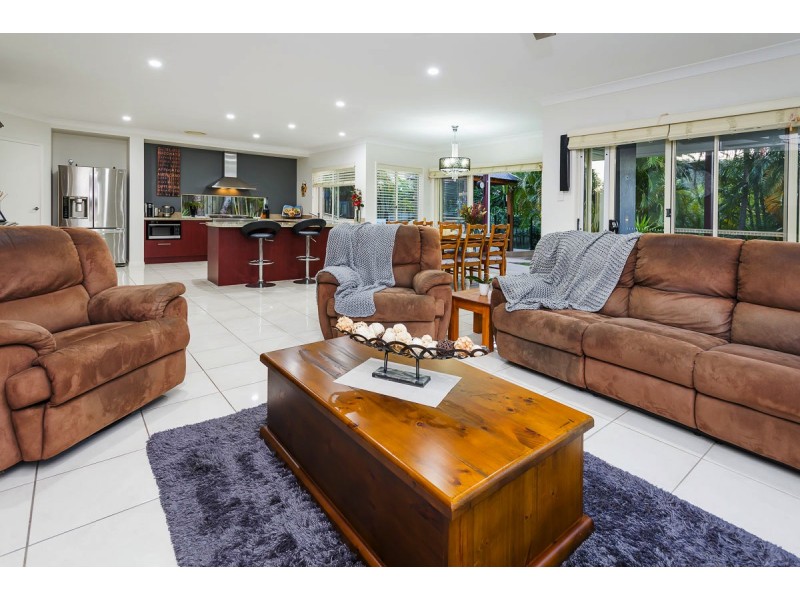 9 Heatherdale Dr, Upper Coomera QLD 4209