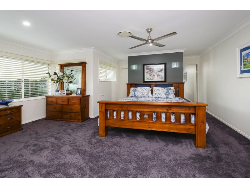 9 Heatherdale Dr, Upper Coomera QLD 4209