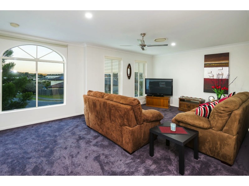 9 Heatherdale Dr, Upper Coomera QLD 4209