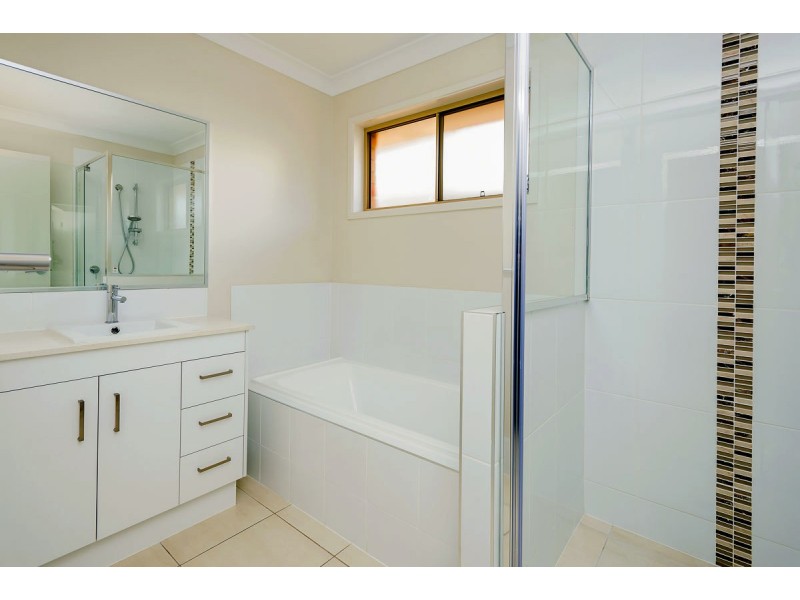 69 O’reilly Dr, Coomera QLD 4209