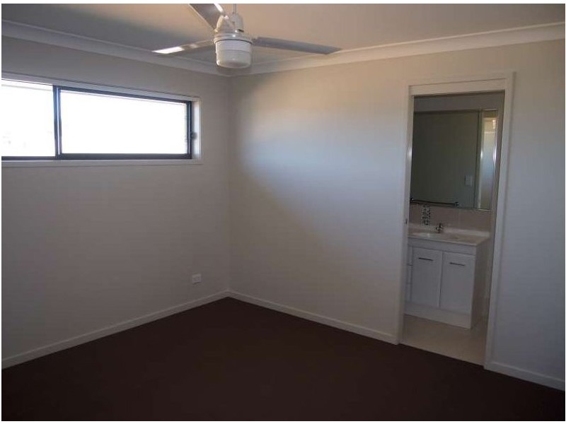 6 Oscar Cl, Ormeau QLD 4208