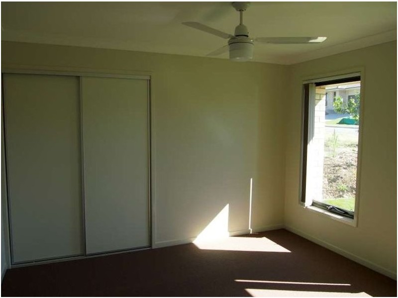6 Oscar Cl, Ormeau QLD 4208