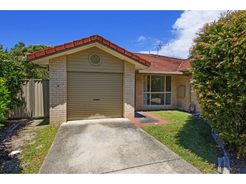Unit 4/171-179 Coombabah Rd, Runaway Bay QLD 4216