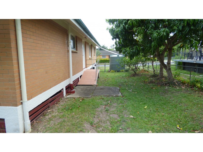 66 Merchiston St, Acacia Ridge QLD 4110