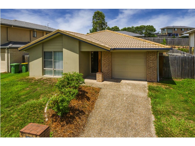 29 Chrome Dr, Pimpama QLD 4209