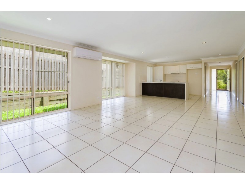 29 Chrome Dr, Pimpama QLD 4209
