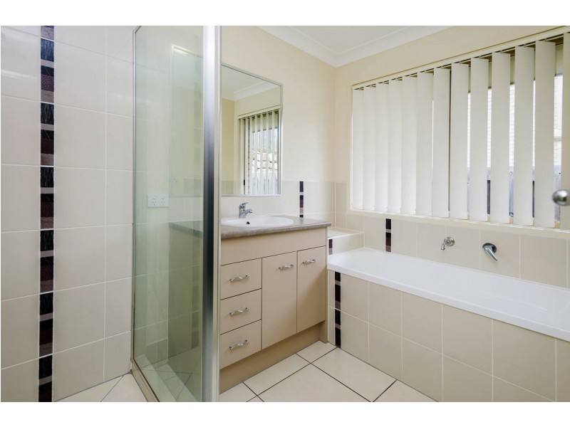 29 Chrome Dr, Pimpama QLD 4209