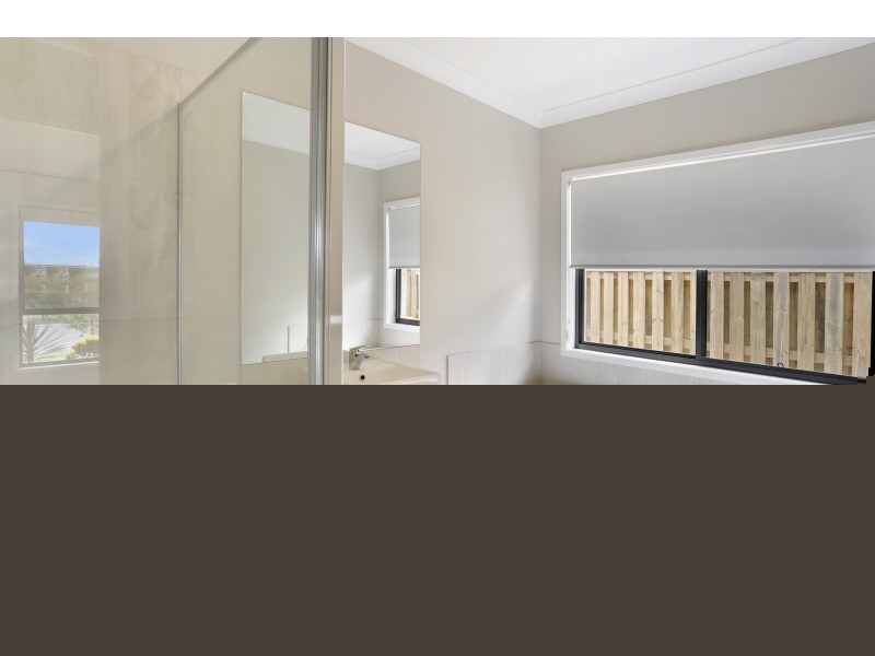 11 Lindeman Cct, Pimpama QLD 4209