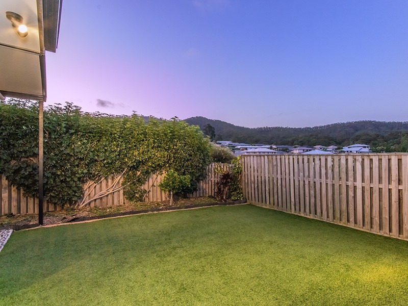 6 Warrandyte St, Upper Coomera QLD 4209