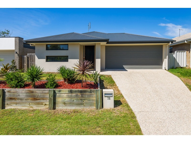 32 PARKVISTA CIRCUIT, Coomera QLD 4209