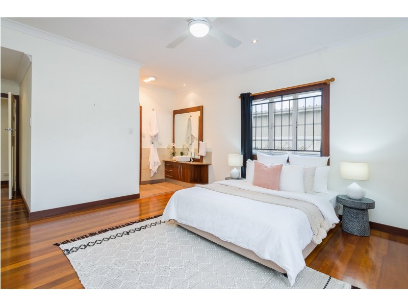 89 BAYVIEW TERRACE, Wavell Heights QLD 4012