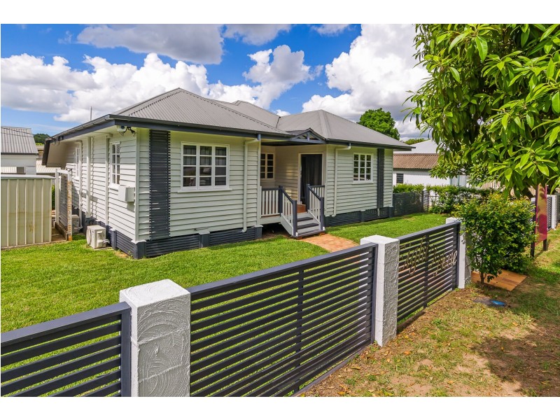 89 BAYVIEW TERRACE, Wavell Heights QLD 4012