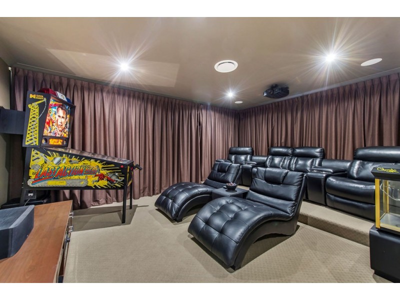 11 MACLEAY CIRCUIT, Upper Coomera QLD 4209