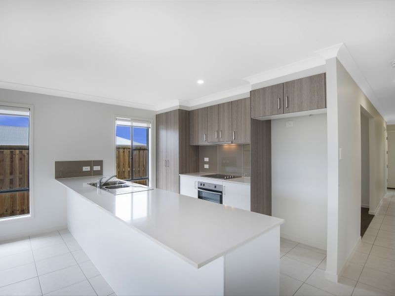 71 Stinson Circuit, Coomera QLD 4209