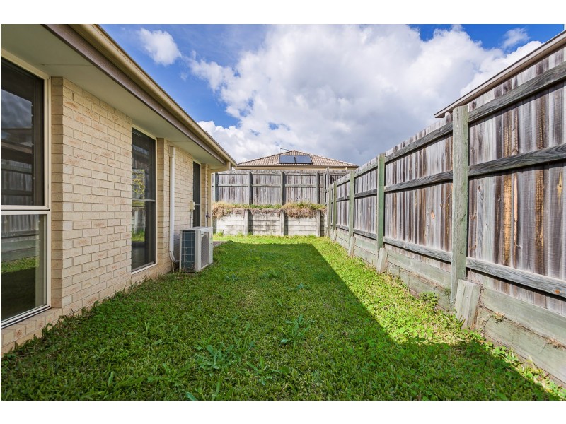 9 Trillers Avenue, Coomera QLD 4209