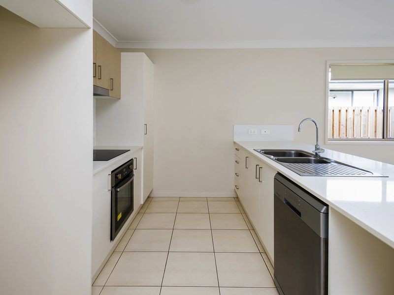69 O’reilly Dr, Coomera QLD 4209