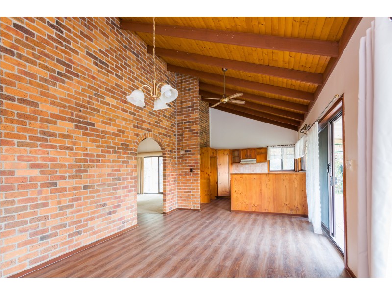 90 Courtney Drive, Upper Coomera QLD 4209