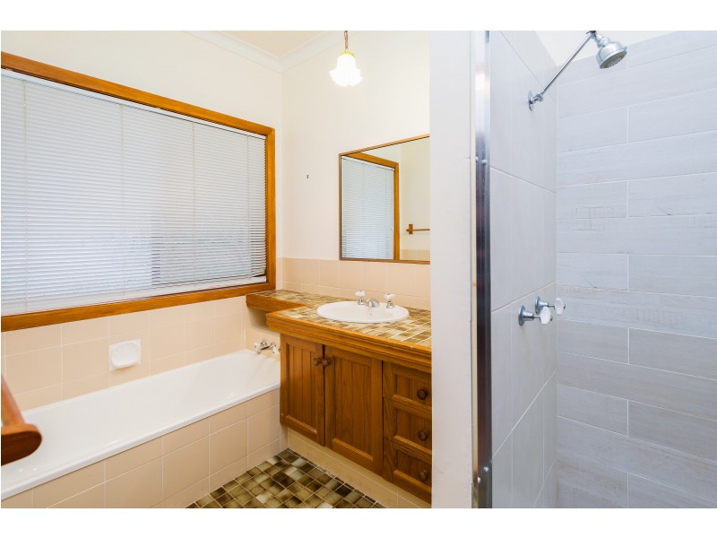 90 Courtney Drive, Upper Coomera QLD 4209