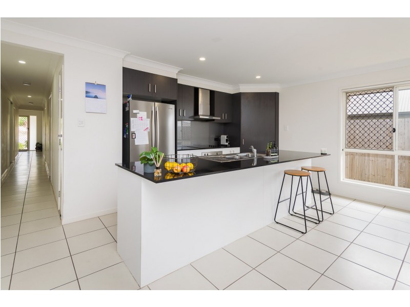 40 Cummings Circuit, Willow Vale QLD 4209
