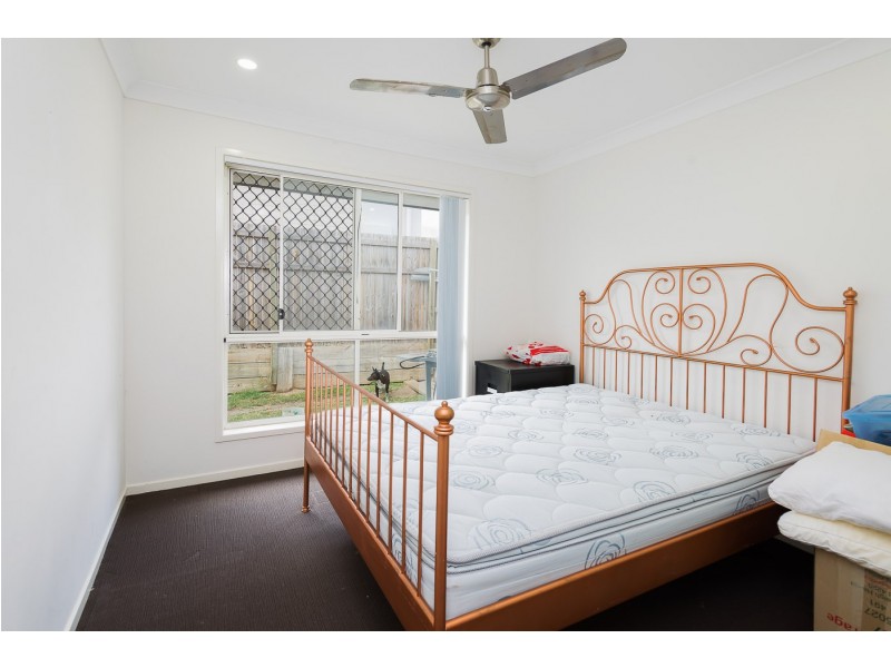 40 Cummings Circuit, Willow Vale QLD 4209