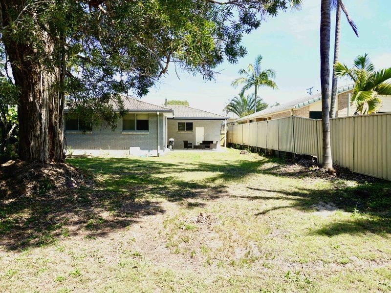 23 Annerley Avenue, Runaway Bay QLD 4216