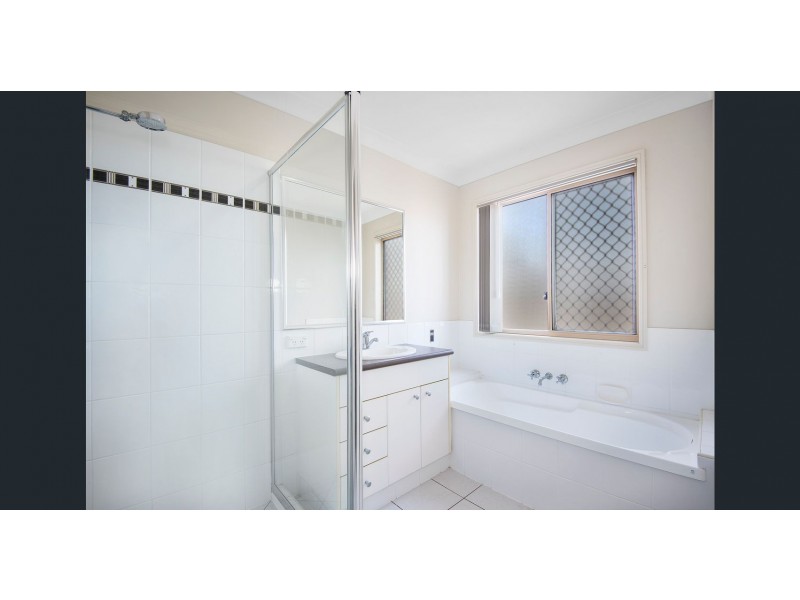 12 Rosefinch Street, Upper Coomera QLD 4209