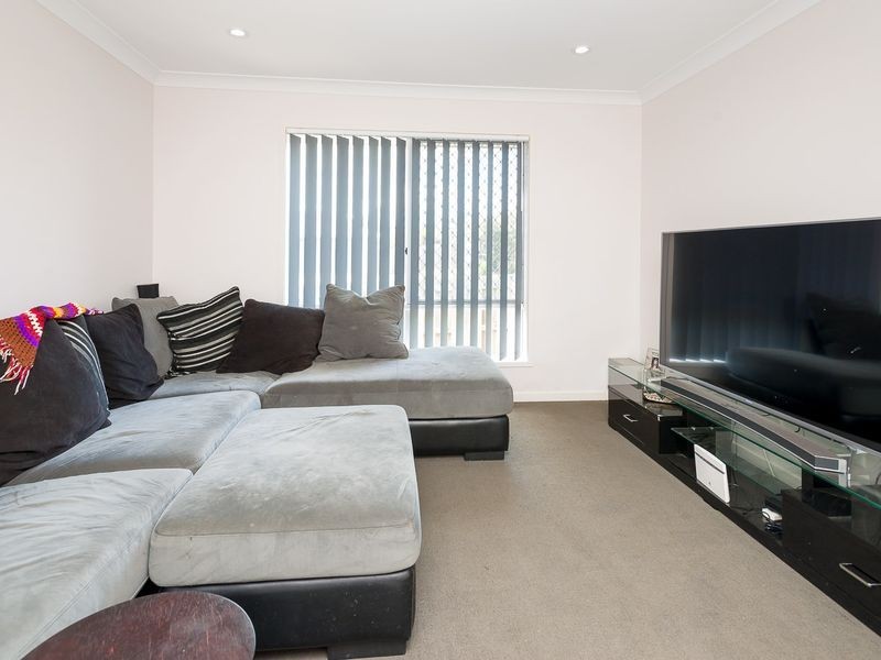 15 Parkvista Circuit, Coomera QLD 4209