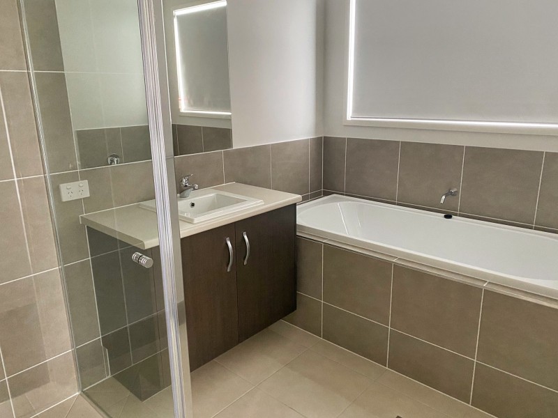 43 Lanier Close, Oxenford QLD 4210