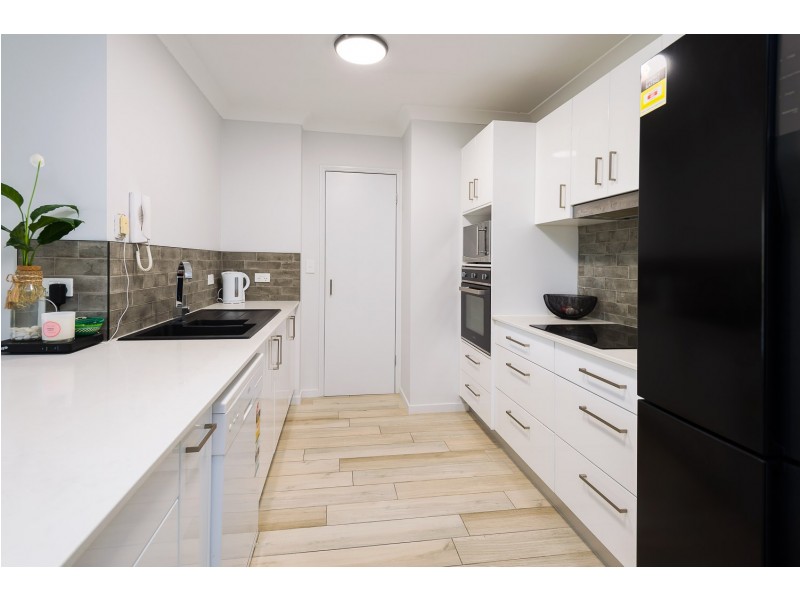 10/12 Monte Carlo Avenue, Surfers Paradise QLD 4217