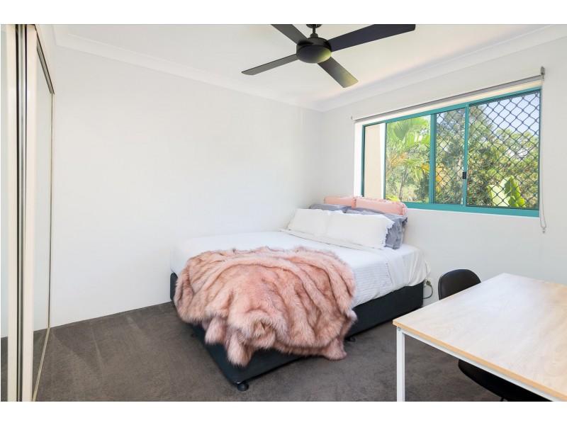 10/12 Monte Carlo Avenue, Surfers Paradise QLD 4217