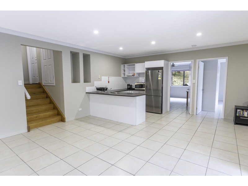 1166 Tamborine Oxenford Road, Wongawallan QLD 4210