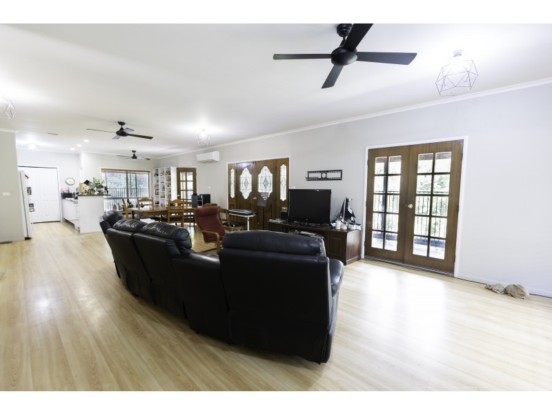 1166 Tamborine Oxenford Road, Wongawallan QLD 4210