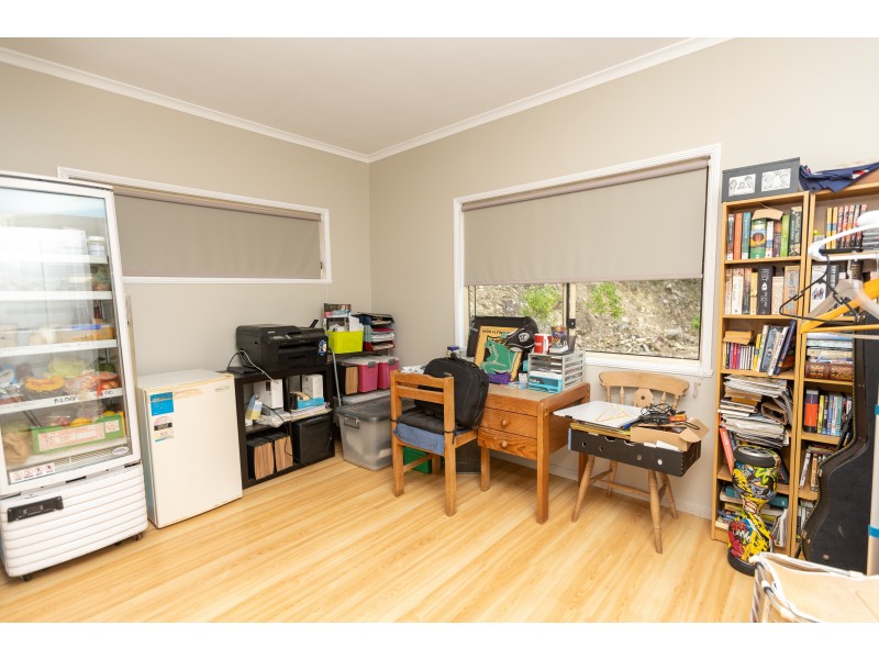 1166 Tamborine Oxenford Road, Wongawallan QLD 4210