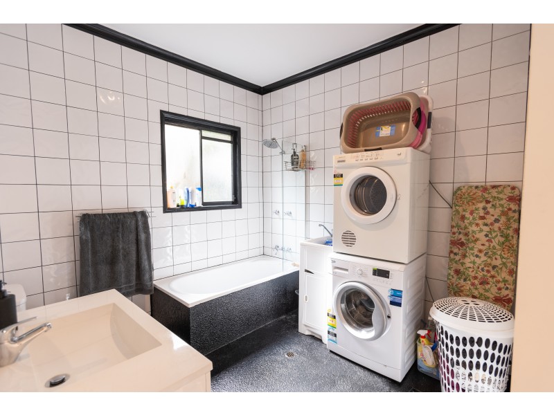 1166 Tamborine Oxenford Road, Wongawallan QLD 4210