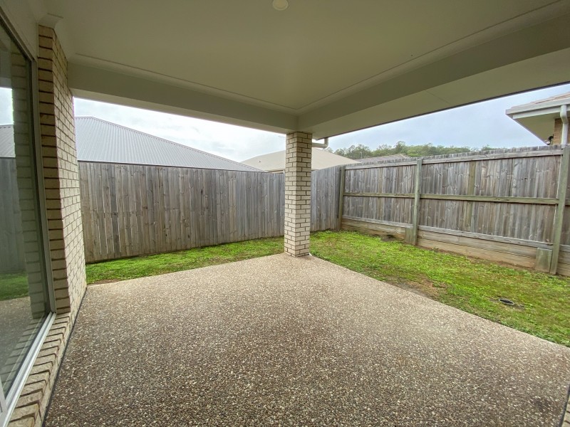 54 Cummings Circuit, Willow Vale QLD 4209