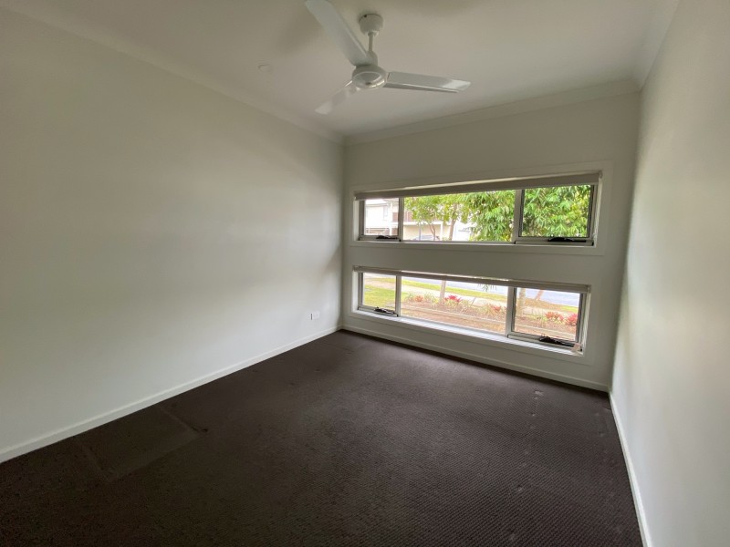 54 Cummings Circuit, Willow Vale QLD 4209