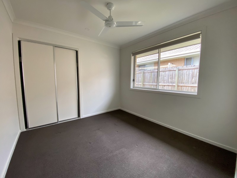 54 Cummings Circuit, Willow Vale QLD 4209