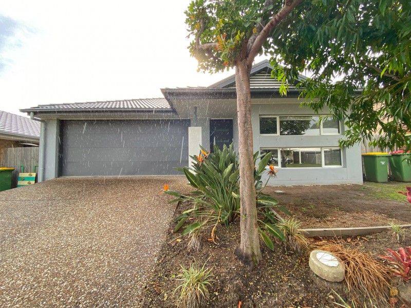 54 Cummings Circuit, Willow Vale QLD 4209