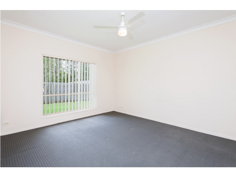 10 Goldcrest Drive, Upper Coomera QLD 4209