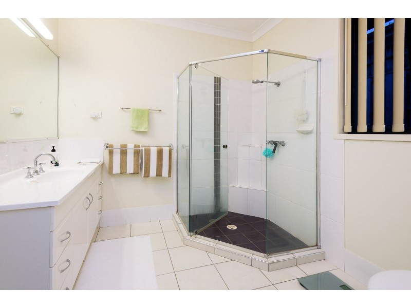 3 Bishopwood Court, Upper Coomera QLD 4209