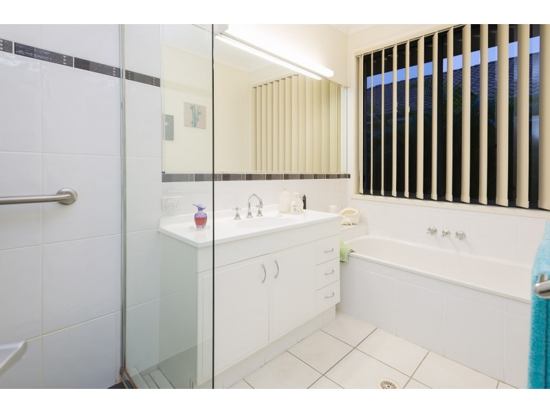 3 Bishopwood Court, Upper Coomera QLD 4209