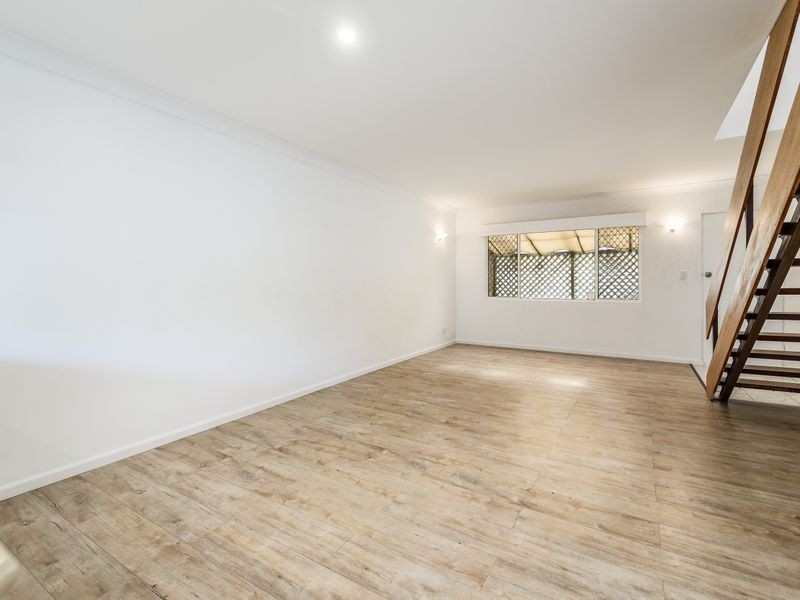 6/188 High Street, Southport QLD 4215