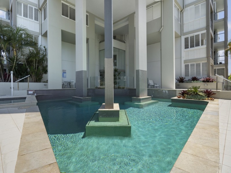 24/19 Mermaid Avenue, Mermaid Beach QLD 4218